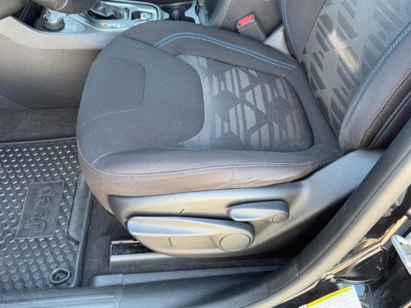 2020 Jeep Cherokee Upland