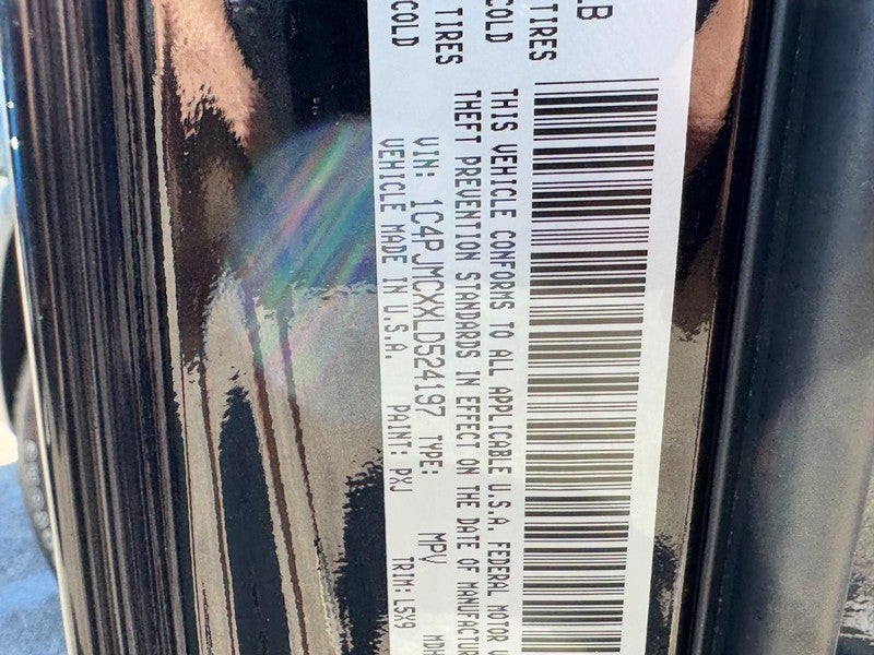2020 Jeep Cherokee Upland
