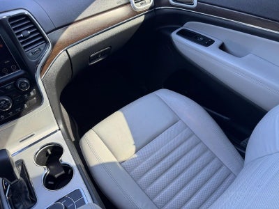 2018 Jeep Grand Cherokee Sterling Edition