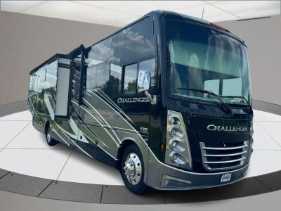 2022 Thor Class A RV Challenger 37DS F24.0-252