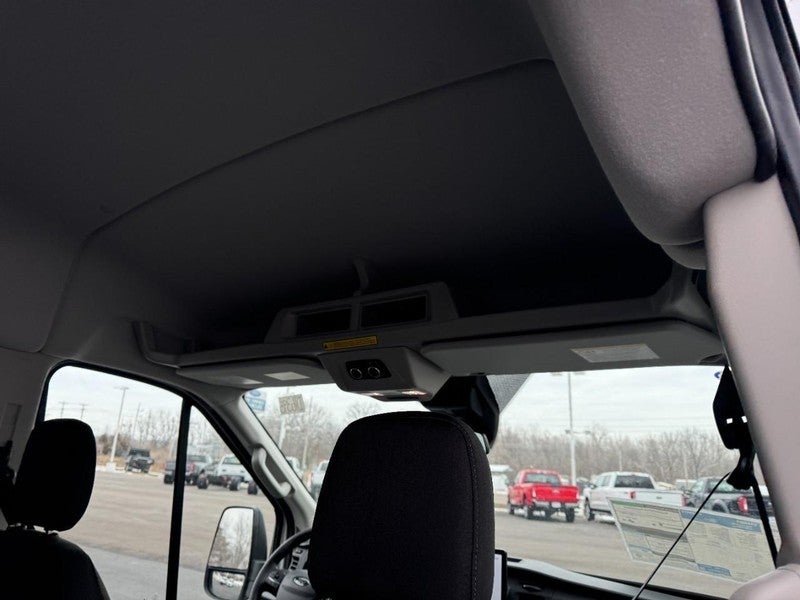 2026 Ford Transit Wagon XL