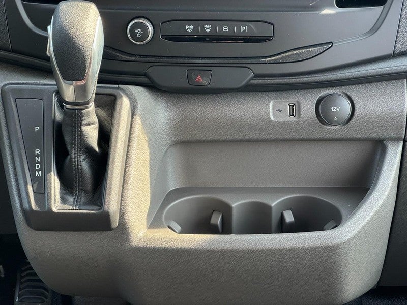 2026 Ford Transit Wagon XL