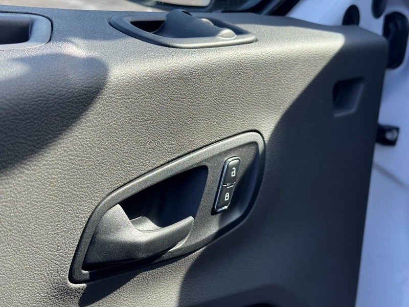 2026 Ford Transit Wagon XL