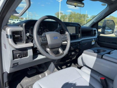 2025 Ford F-550 XL