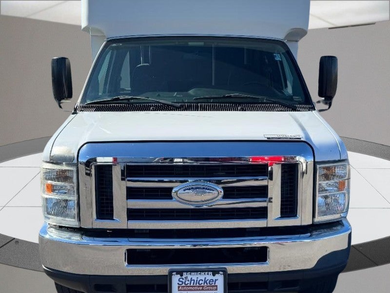 2016 Ford Econoline Base
