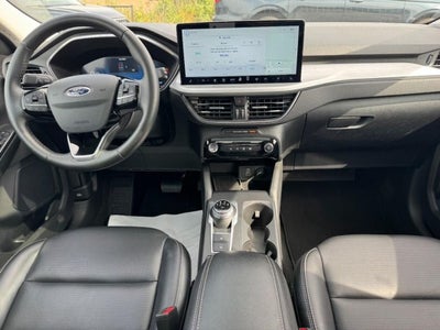 2025 Ford Escape Platinum