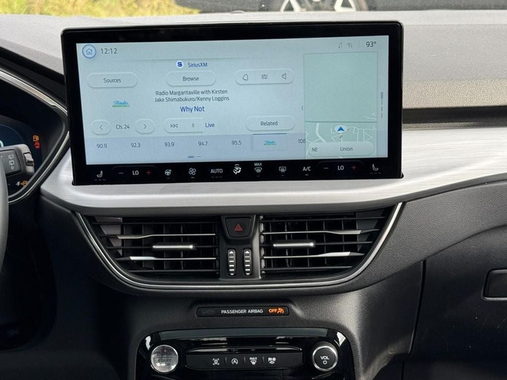 2025 Ford Escape Platinum