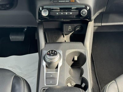 2025 Ford Escape Platinum
