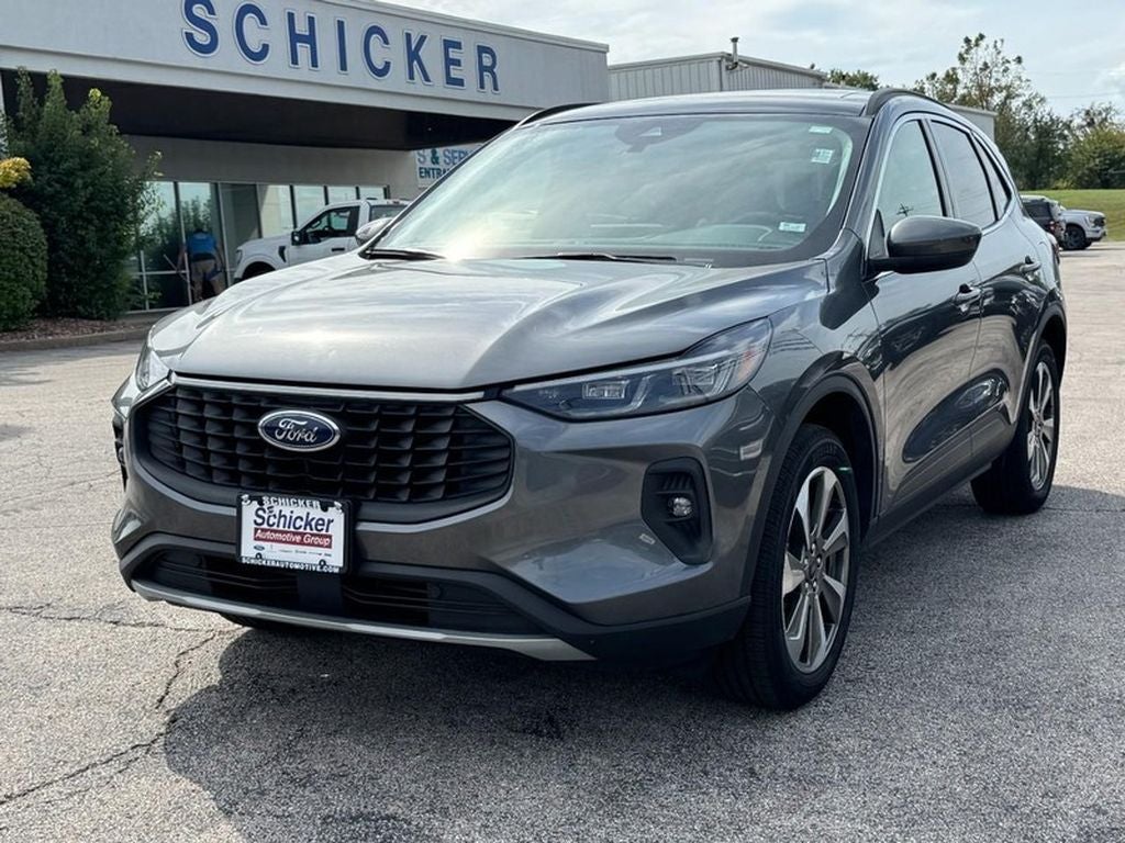 2025 Ford Escape Platinum