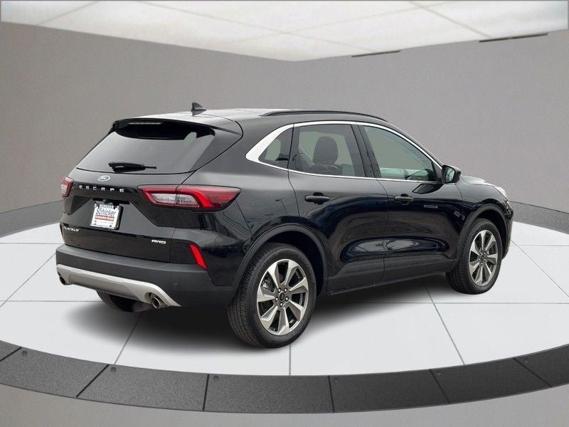 2025 Ford Escape Platinum