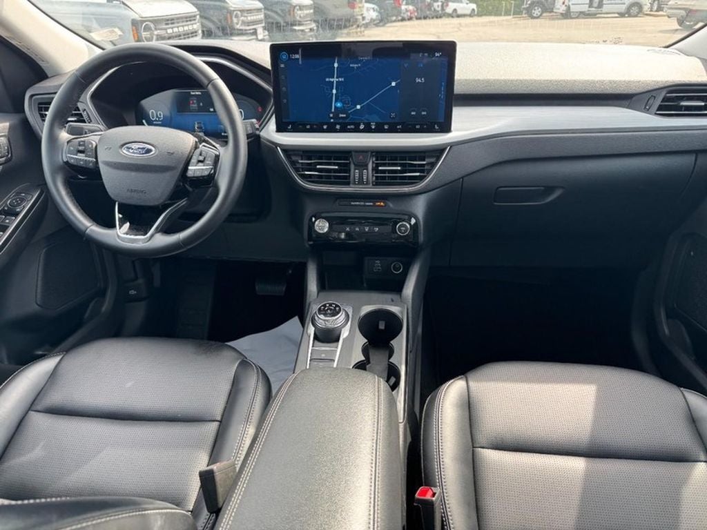 2025 Ford Escape Platinum