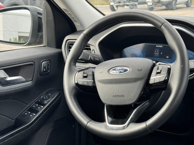 2025 Ford Escape Platinum