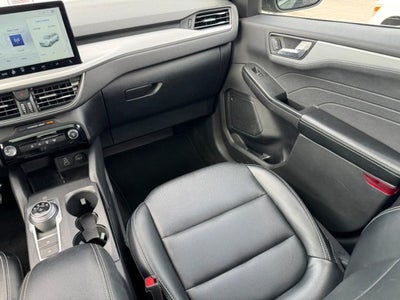 2025 Ford Escape Platinum