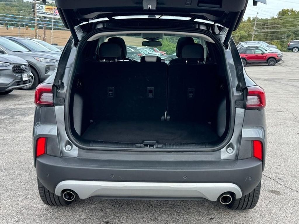 2025 Ford Escape Platinum