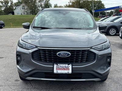 2025 Ford Escape Platinum