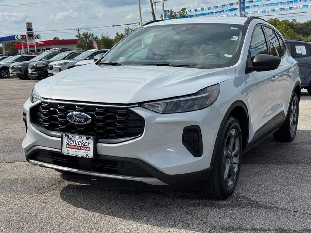 2025 Ford Escape ST-Line