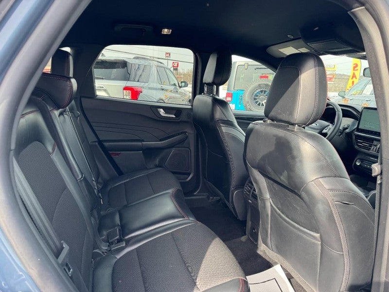 2025 Ford Escape ST-Line Select