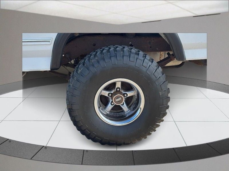 1993 Ford Bronco Base