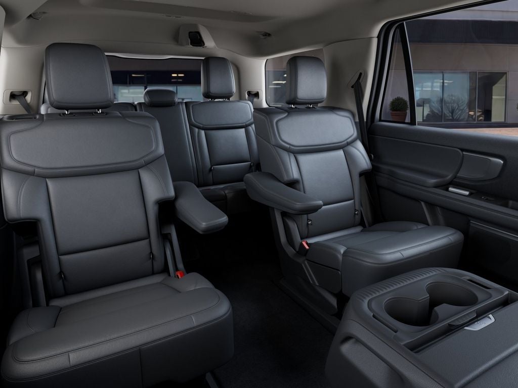 2027 Ford Expedition Active