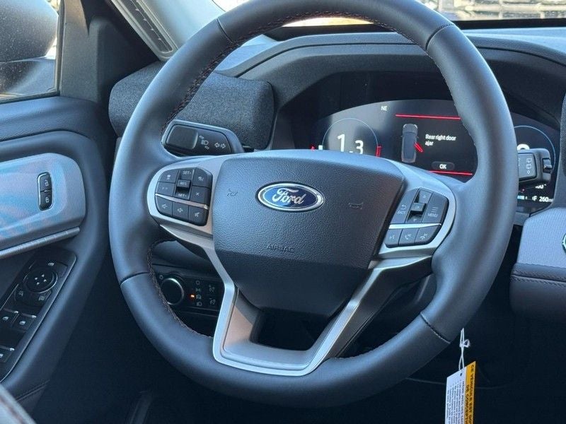 2026 Ford Explorer Active (200A)