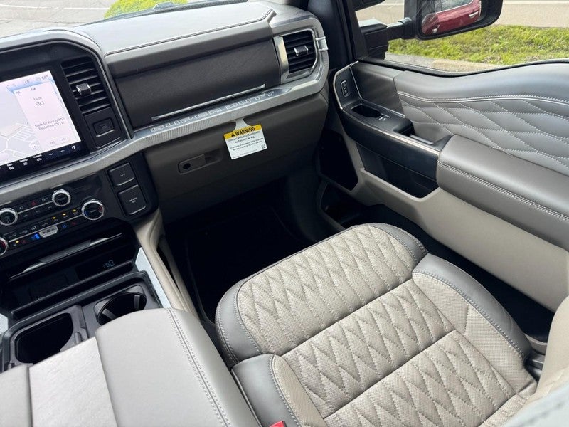 2025 Ford F-450 Platinum