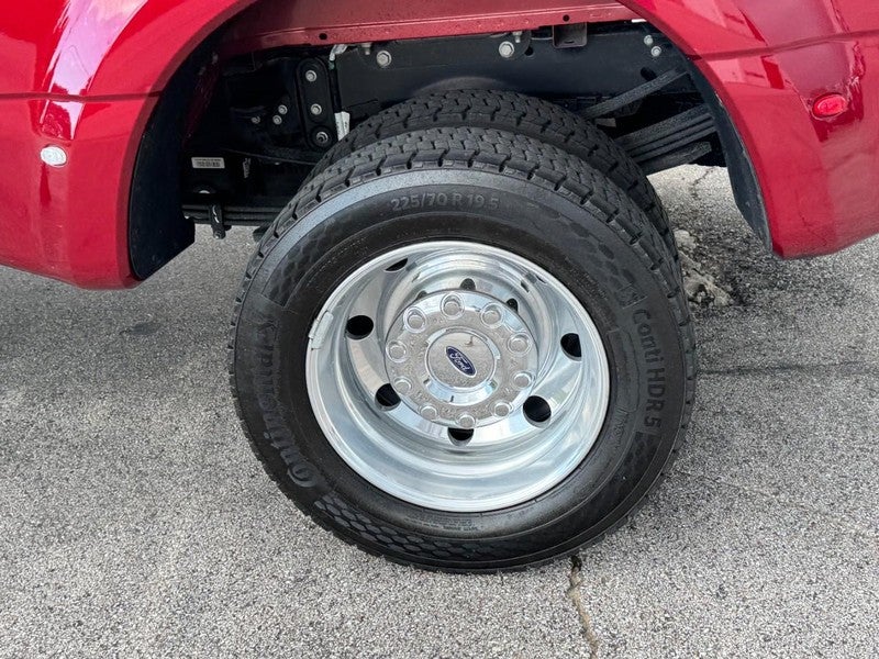 2025 Ford F-450 Platinum