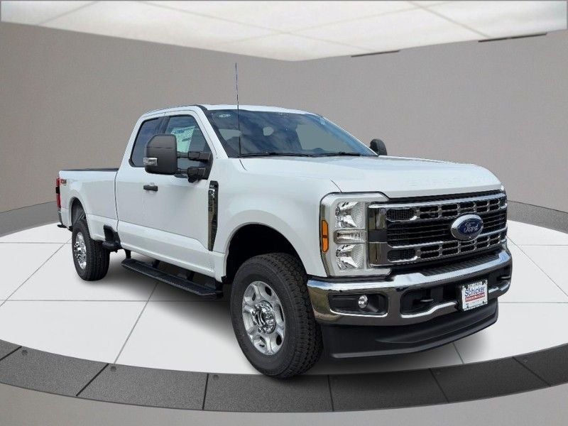 2026 Ford F-350 XLT