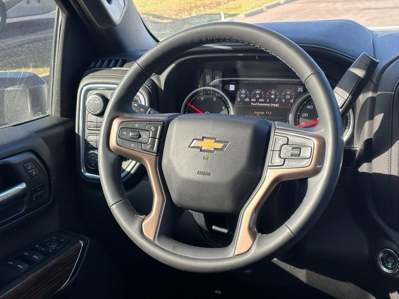 2023 Chevrolet Silverado High Country