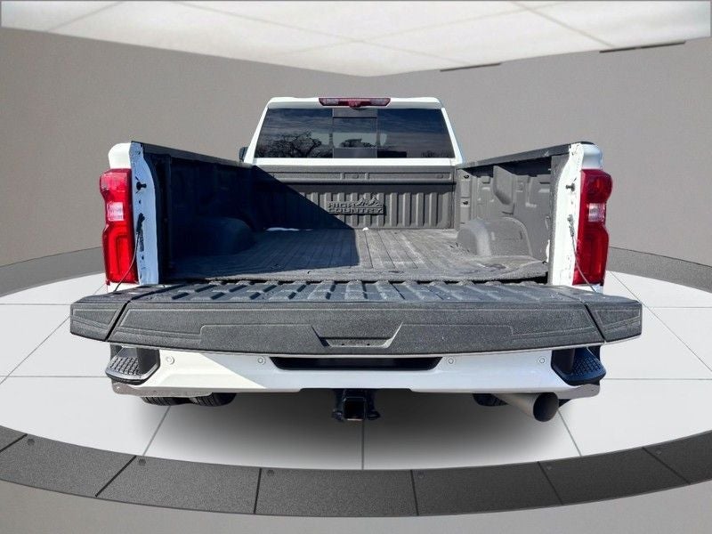 2023 Chevrolet Silverado High Country