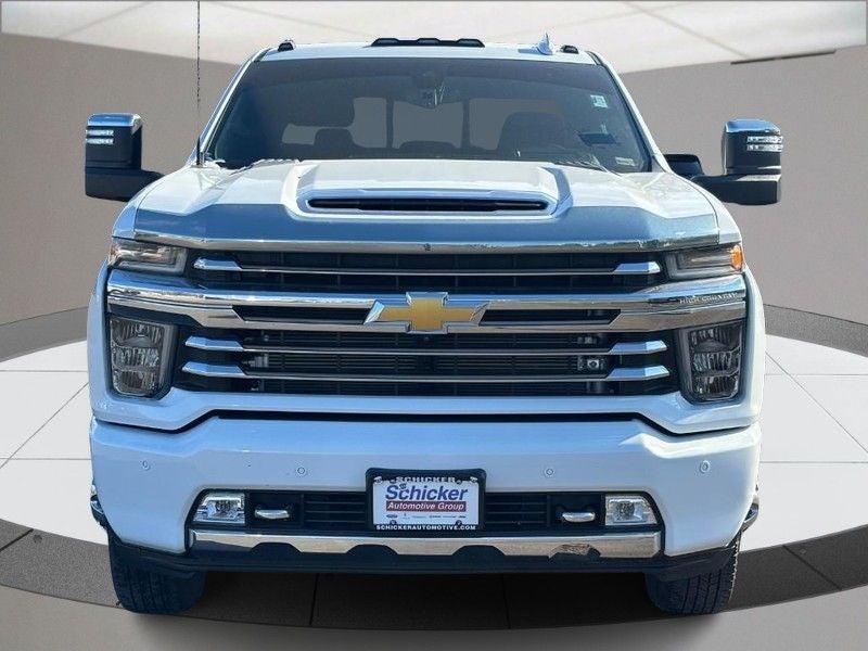 2023 Chevrolet Silverado High Country