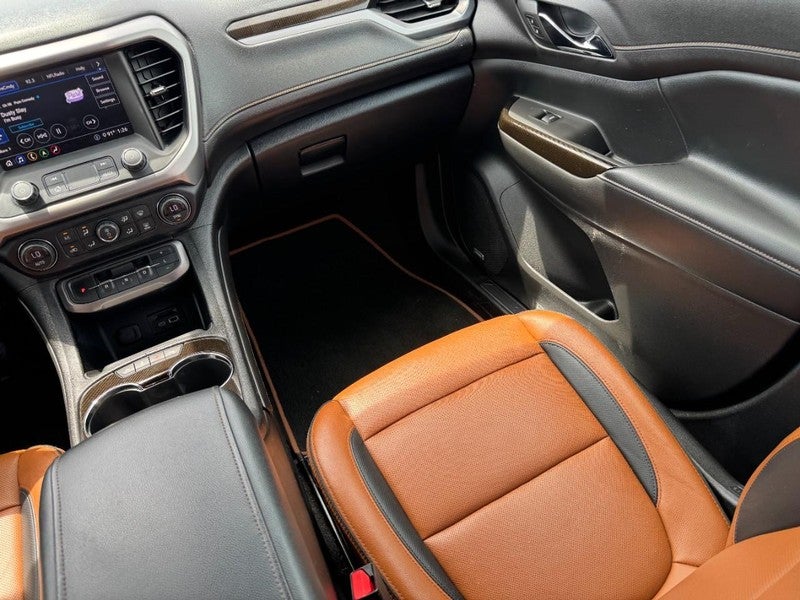 2020 GMC Acadia AT4