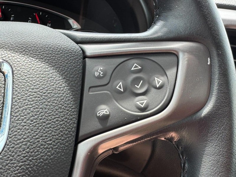 2020 GMC Acadia AT4
