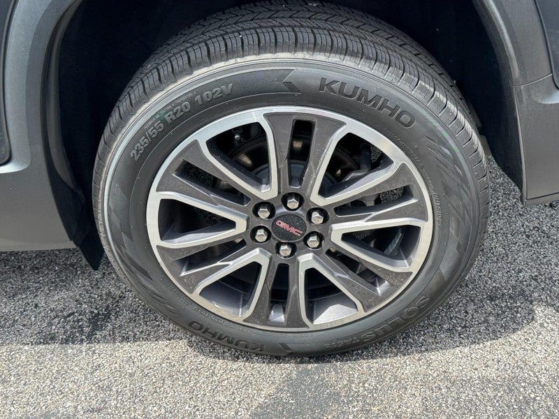 2020 GMC Acadia AT4