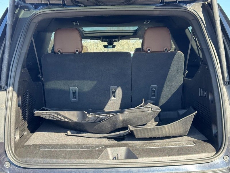 2021 Chevrolet Suburban High Country