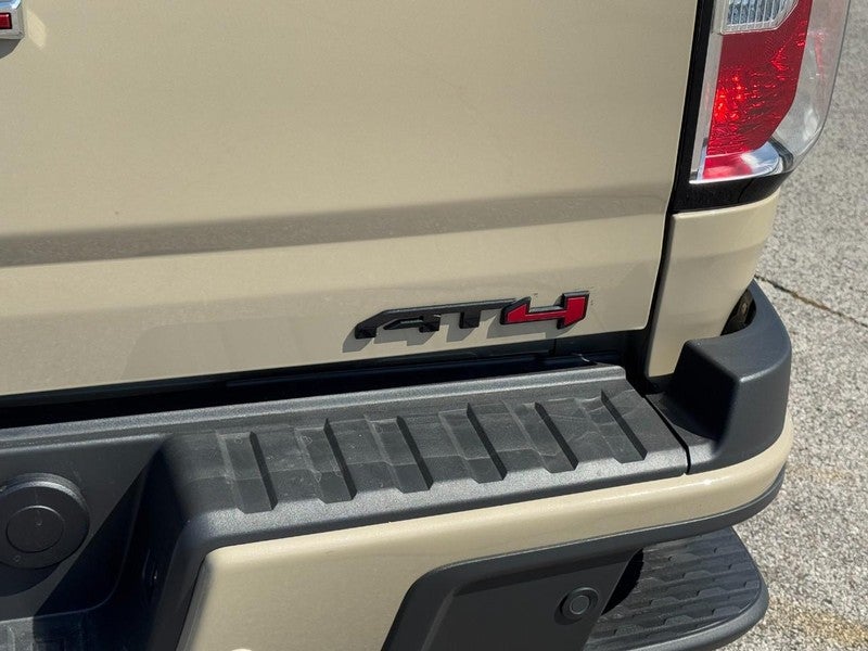 2022 GMC Canyon 4WD AT4 w/Leather