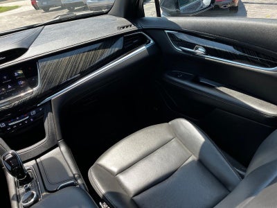 2022 Cadillac XT6 Premium Luxury