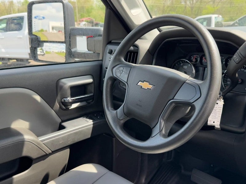 2024 Chevrolet Silverado 5500HD Work Truck