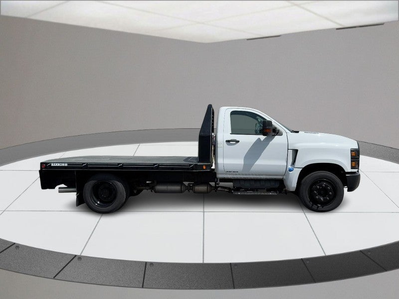 2024 Chevrolet Silverado 5500HD Work Truck
