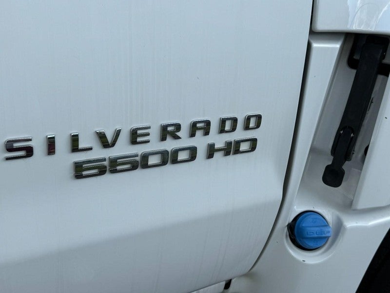 2022 Chevrolet Silverado 5500HD Work Truck