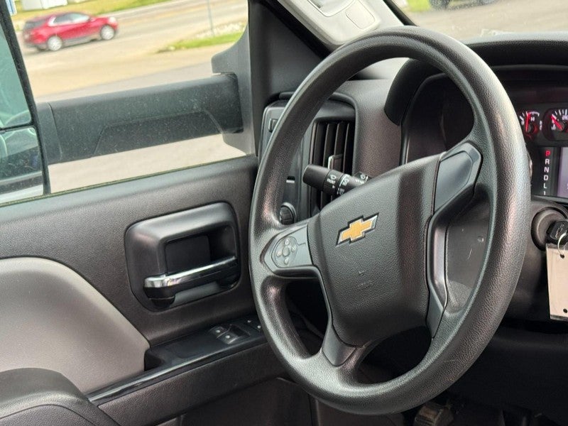 2022 Chevrolet Silverado 5500HD Work Truck