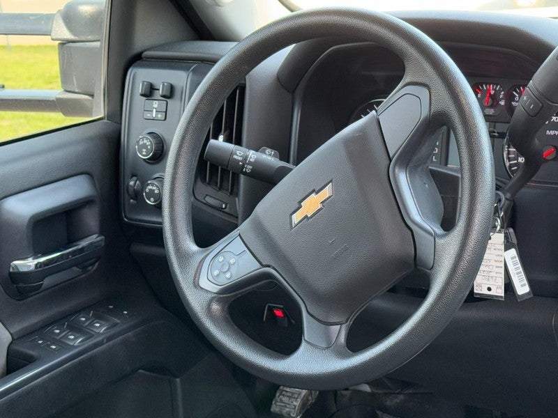 2023 Chevrolet Silverado 4500HD / Silverado 5 Work Truck