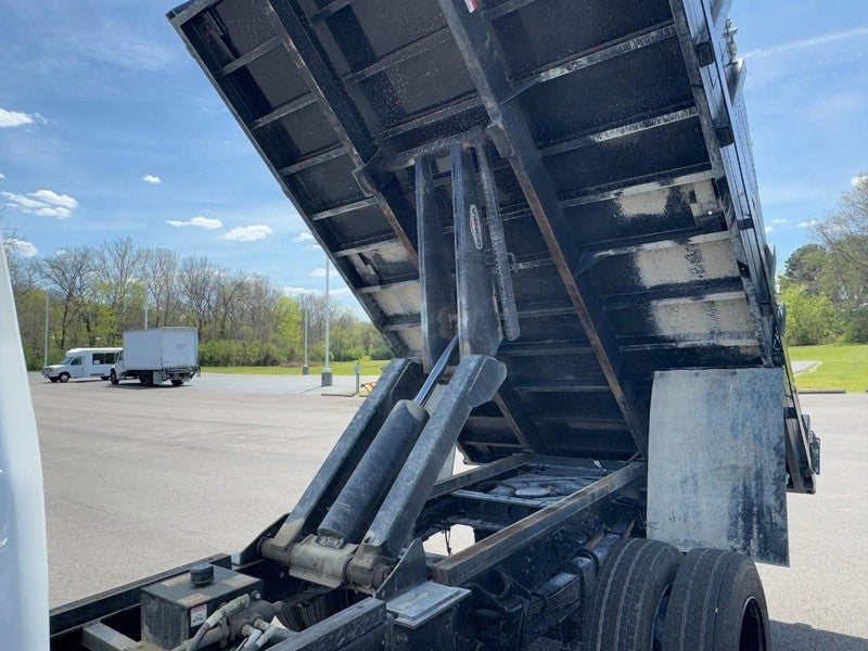 2023 Chevrolet Silverado 4500HD / Silverado 5 Work Truck