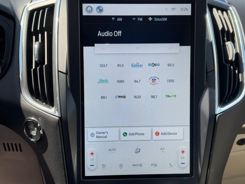 2022 Ford Edge Titanium