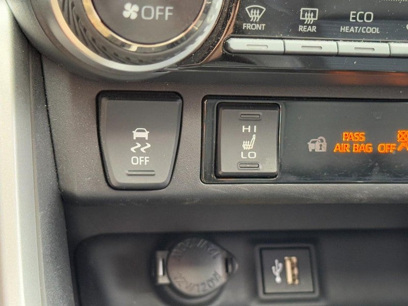2024 Toyota RAV4 Hybrid Hybrid XSE