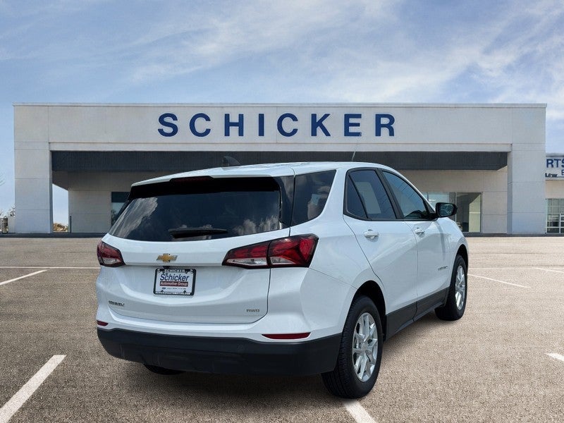 2022 Chevrolet Equinox LS