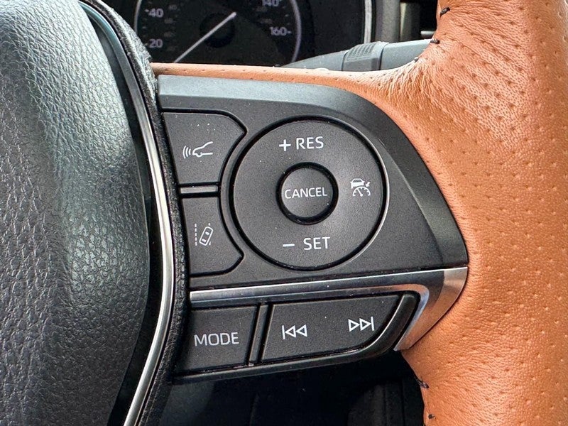 2019 Toyota Avalon Hybrid Limited