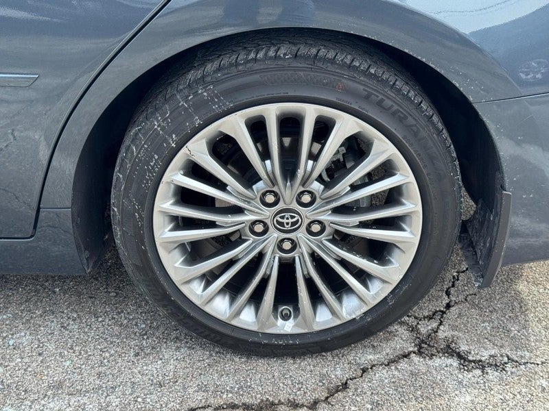 2019 Toyota Avalon Hybrid Limited