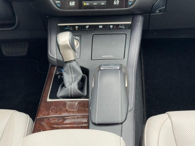 2017 Lexus ES 350 Base