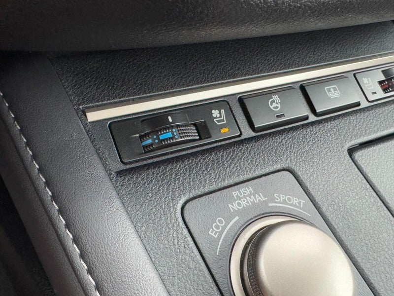 2017 Lexus ES 350 Base