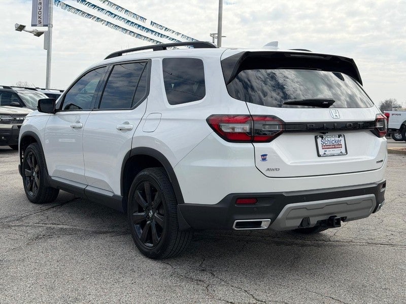 2025 Honda Pilot Touring